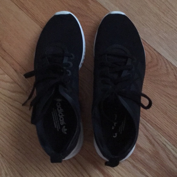 Black Adidas Shoes - Picture 4 of 4